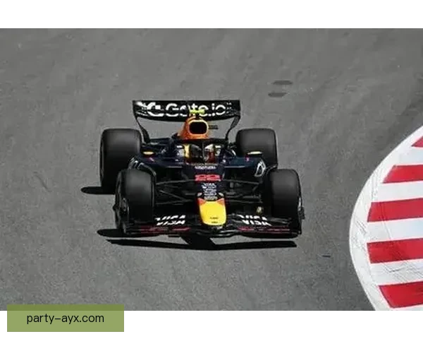 F1赛季激战升级车队博弈与车手转会风云再起引发全球车迷热议