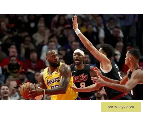 詹姆斯领衔湖人逆转取胜勇士冲击西部前四全场爆发点燃主场气氛