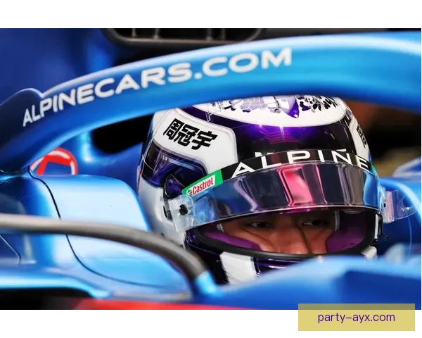 F1赛季最新战报:车手排名变动引发冠军争夺白热化 F1赛季最新战报:车手排名变动引发冠军争夺白热化