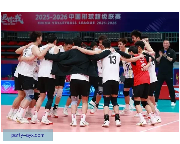 中国足球联赛新赛季激战正酣 多支球队力争冠军席位迎接挑战