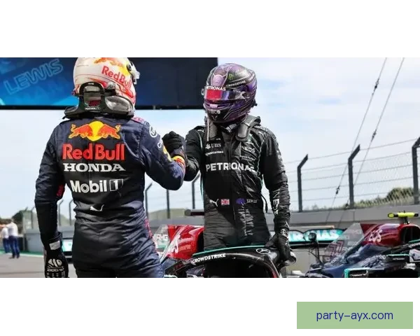 F1赛季最新动态分析各车队实力变化与冠军争夺形势