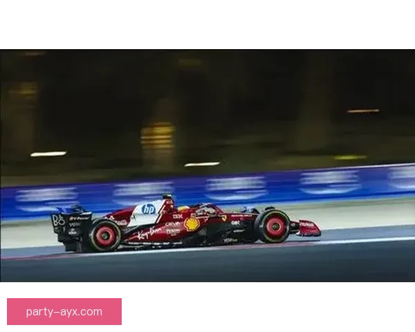 F1新赛季揭幕战精彩纷呈 路易斯汉密尔顿再度挑战冠军宝座